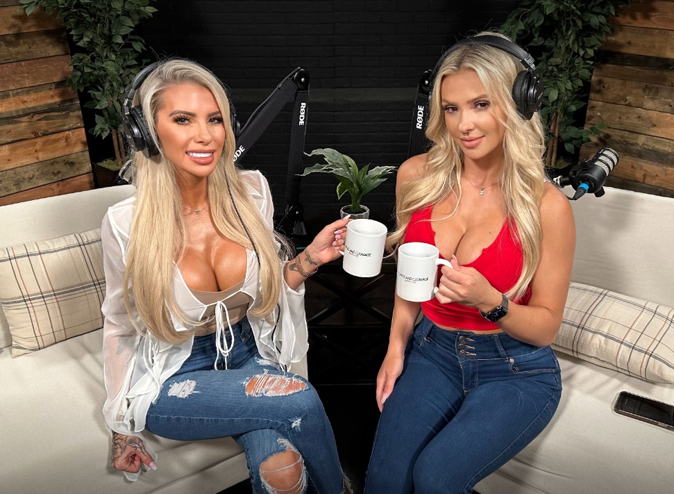 ️Coffee and Cleavage Profile Image
