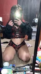 Lizzie West wildwest1998 OnlyFans