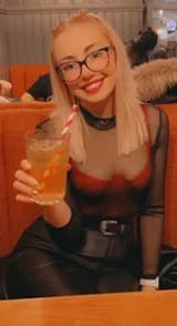 Elizabeth goddesselizabeth1999 OnlyFans