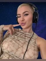 𝐋𝐮𝐧𝐚 🌙 ohmy_luna OnlyFans