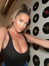 u237545759 u237545759 OnlyFans