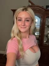Hailey Sinclair🏳️‍⚧️ Biggest D on OF🍆  hailey_sinclair OnlyFans
