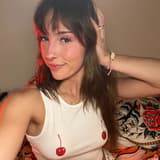 Lily pollen (19 y/o) 🎨 lilypollenxoxo OnlyFans