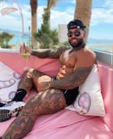 ‼️ 𝐇𝐚𝐧𝐝𝐬𝐨𝐦𝐞𝐓𝐫𝐨𝐲 𝐕𝐈𝐏 🦍 handsometroyvip OnlyFans