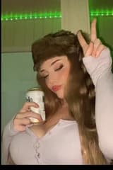 Justmeee🫶🏻 xxxchelseababy OnlyFans