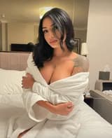 Yans notyans OnlyFans